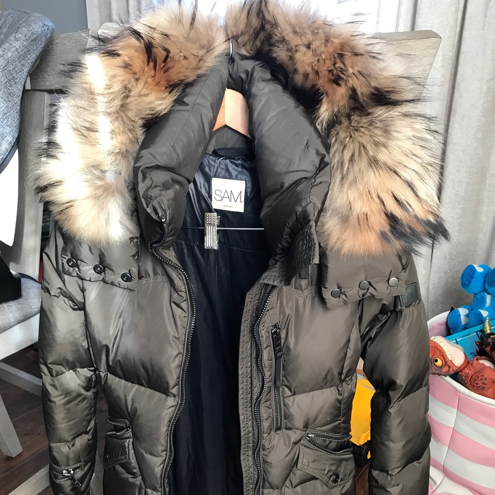 S.A.M genuine fur collar